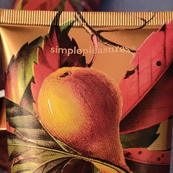 Simple Pleasures Body Lotion Set (8oz ea.) - Picture 4 of 7